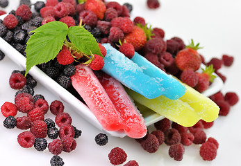 Image showing ice cream and berries