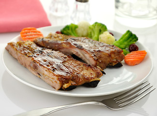 Image showing pork ribs with barbecue sauce