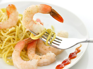 Image showing Spaghetti with shrimps 