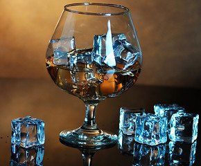 Image showing glass of whiskey 