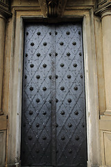 Image showing old door