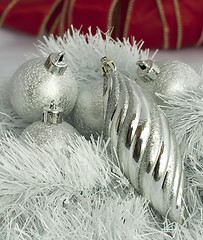 Image showing Christmas motifs with balls and chains