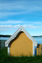 Image showing Small house by the sea