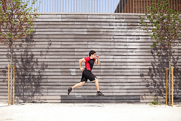 Image showing Running athlete