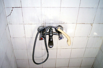 Image showing faucet