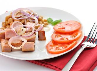 Image showing ham with beans and tomatoes