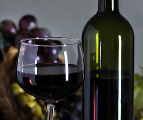 Image showing red wine composition