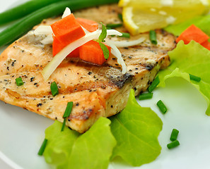 Image showing grilled salmon fillet