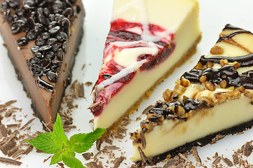 Image showing slices of cheesecakes