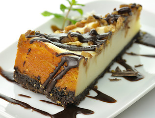 Image showing cheesecake with chocolate