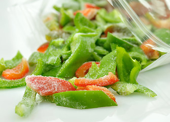 Image showing frozen red and green sweet peppers 