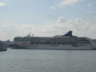 Image showing Cruise Ship