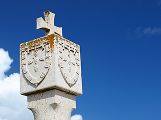 Image showing Cross and shield