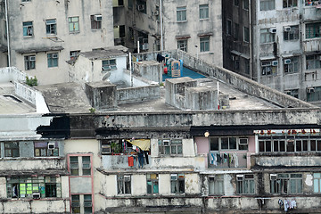 Image showing old building in downtown