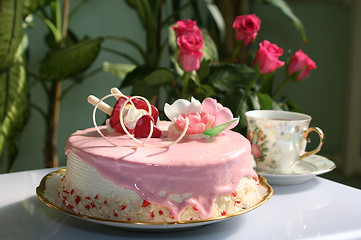 Image showing cake close up and flower