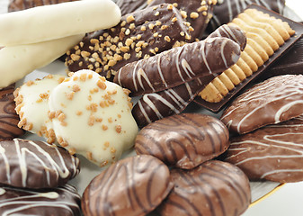 Image showing various of chocolate cookies