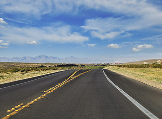 Image showing mountain road 