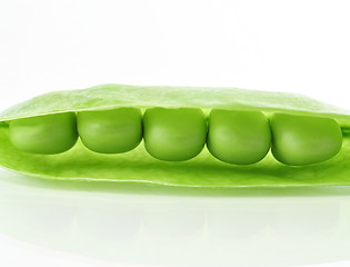 Image showing peas 