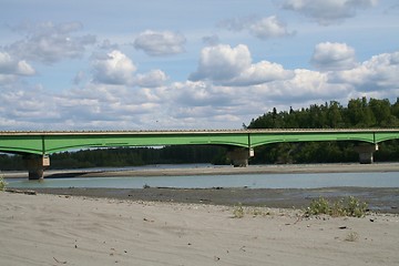 Image showing Green Bridge