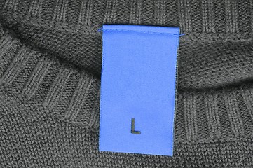 Image showing blank and empty fashion label 