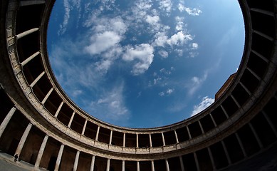 Image showing Courtyard of Palacio de Carlos V in Granada, Spain