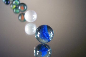 Image showing marbles in perspective