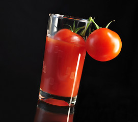 Image showing tomatoes and juice 