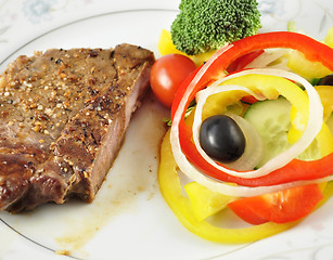 Image showing steak and fresh vegetables