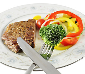 Image showing steak and fresh vegetables 