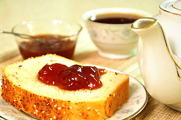 Image showing tea and bread with jelly 