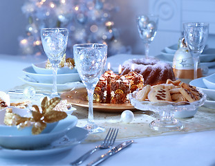 Image showing Luxury place setting for Christmas