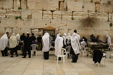 Image showing Jewish prayers near wailing wall