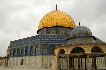 Image showing jerusalem old city - dome of the rock