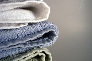 Image showing bunch of towels