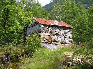 Image showing Old stonehouse 01.08.2004