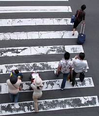 Image showing People crossing the street