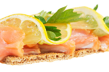 Image showing Salmon with lemon