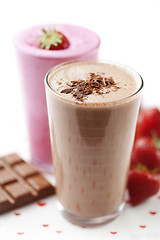 Image showing chocolate and strawberry milkshake