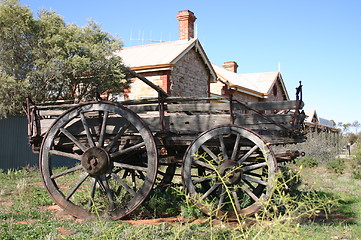 Image showing old waggon