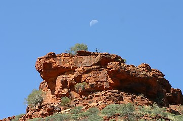 Image showing moon over kings canyon