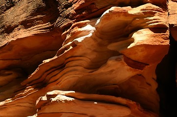 Image showing rock wall at kings canyon