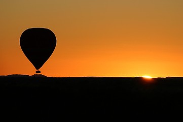 Image showing balloon at sunrise