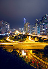 Image showing urban area dusk, busy traffic 