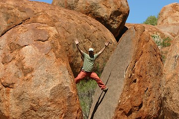 Image showing devil marbles