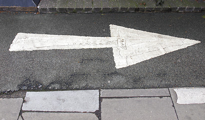 Image showing Arrow sign