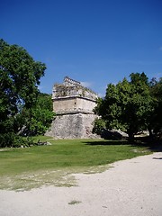 Image showing chichen etza