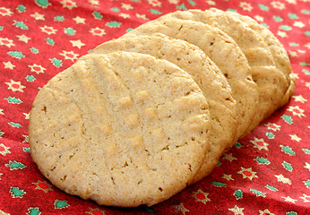 Image showing Peanut Butter Cookies in a row