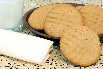 Image showing Peanut Buttercookies and milk