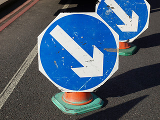 Image showing Arrow sign