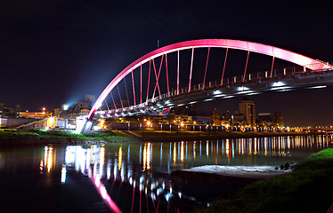 Image showing bridge at night in Taipei